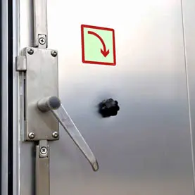 Easy opening and closing doors